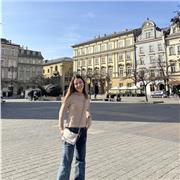 Estudiante de Educación Infantil apta para niveles de Infantil, Primaria e incluso ESO.